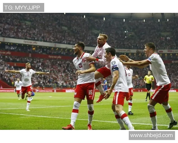 中国与波兰足球比赛在线直播精彩瞬间全程回顾与分析