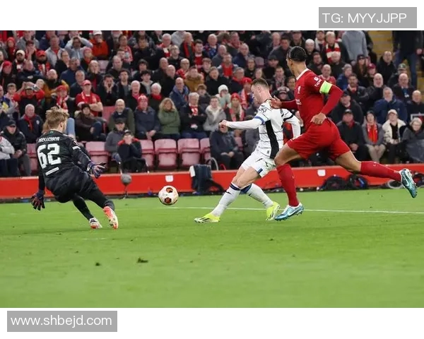 利物浦与亚特兰大精彩对决集锦回顾，感受足球魅力与激情碰撞